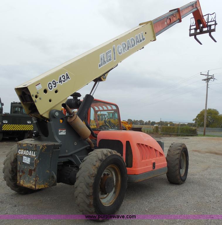 image for item F3250 2003 JLG Gradall G9-43A telehandler