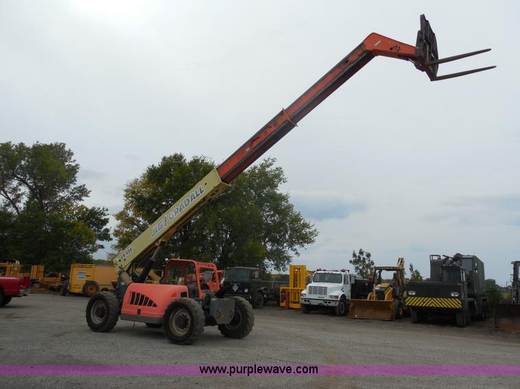 image for item F3250 2003 JLG Gradall G9-43A telehandler