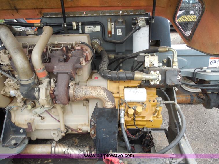 image for item F3250 2003 JLG Gradall G9-43A telehandler