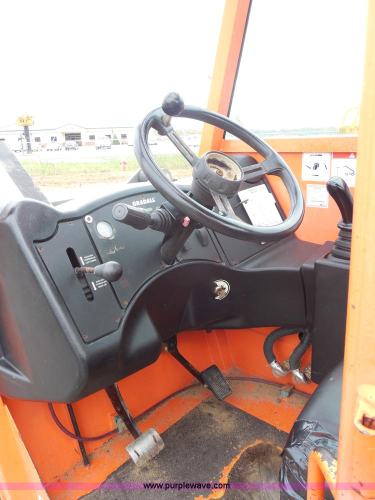 image for item F3250 2003 JLG Gradall G9-43A telehandler