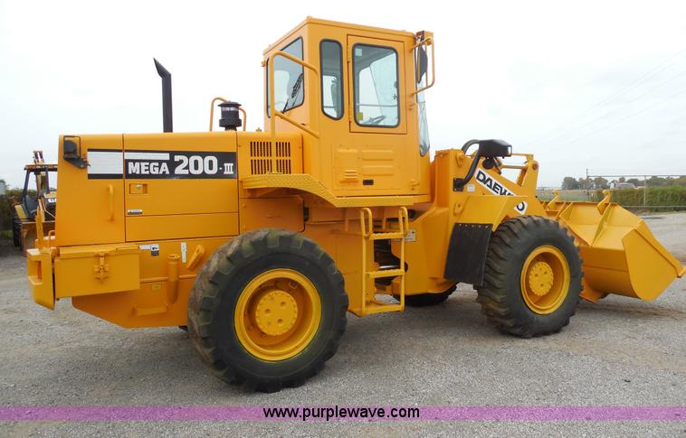 image for item F3251 Daewoo Mega 200III articulated wheel loader