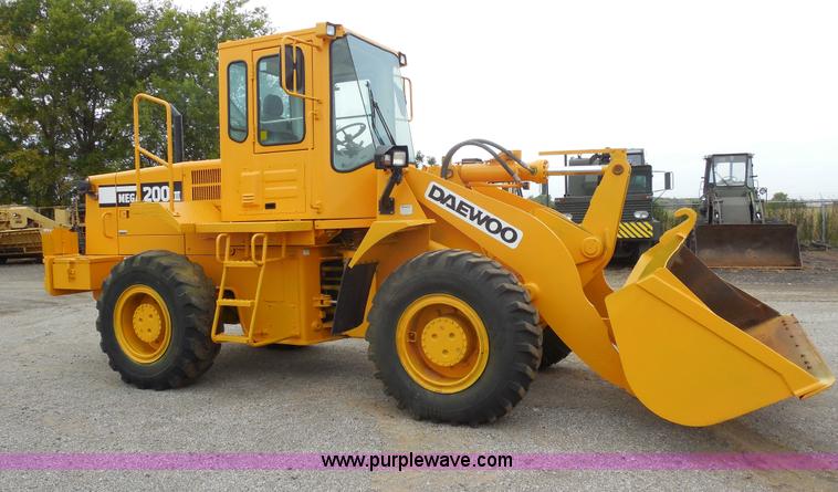 image for item F3251 Daewoo Mega 200III articulated wheel loader