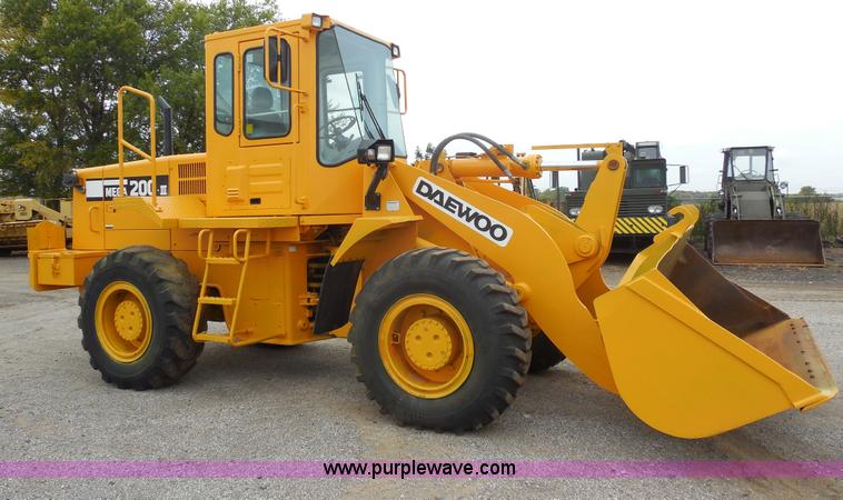 image for item F3251 Daewoo Mega 200III articulated wheel loader