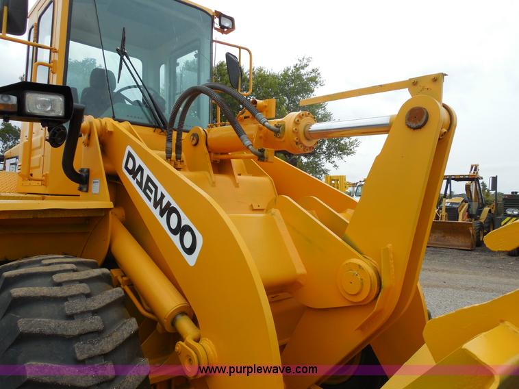 image for item F3251 Daewoo Mega 200III articulated wheel loader