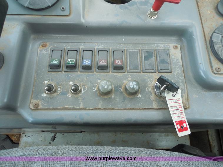 image for item F3251 Daewoo Mega 200III articulated wheel loader