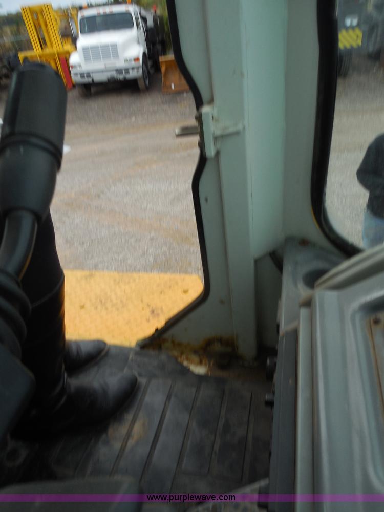 image for item F3251 Daewoo Mega 200III articulated wheel loader