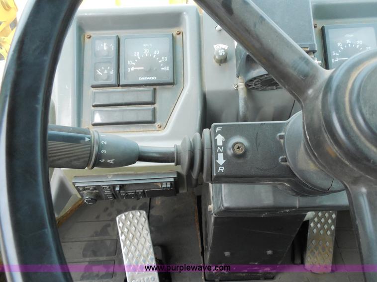 image for item F3251 Daewoo Mega 200III articulated wheel loader