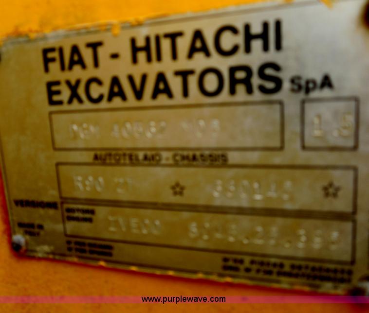 image for item F3256 Fiat-Hitachi FR90 articulated wheel loader