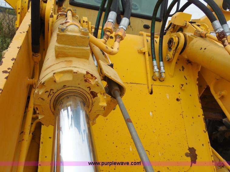 image for item F3256 Fiat-Hitachi FR90 articulated wheel loader