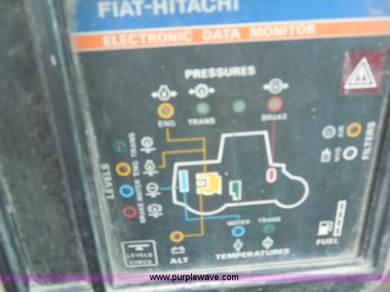 image for item F3256 Fiat-Hitachi FR90 articulated wheel loader