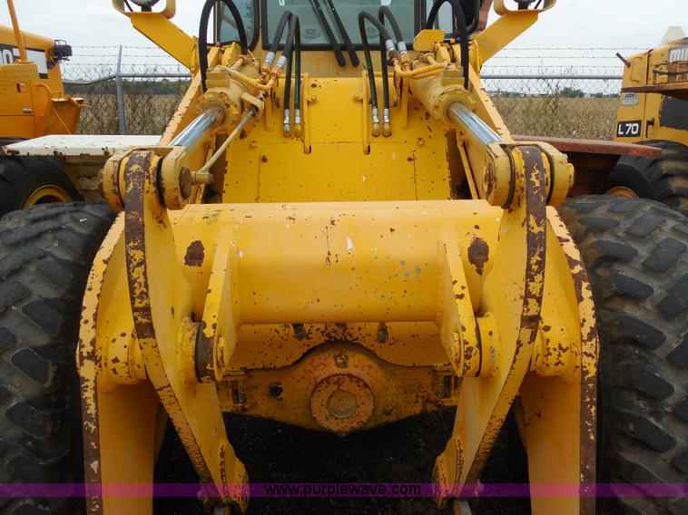 image for item F3256 Fiat-Hitachi FR90 articulated wheel loader