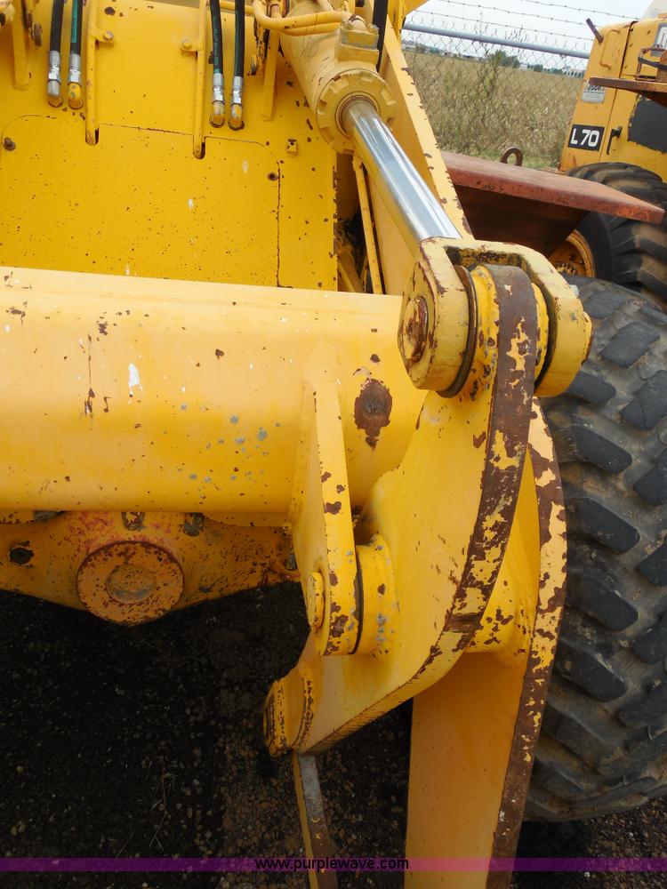 image for item F3256 Fiat-Hitachi FR90 articulated wheel loader