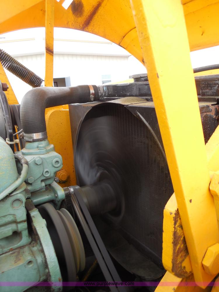 image for item F3259 Hyster rough terrain forklift