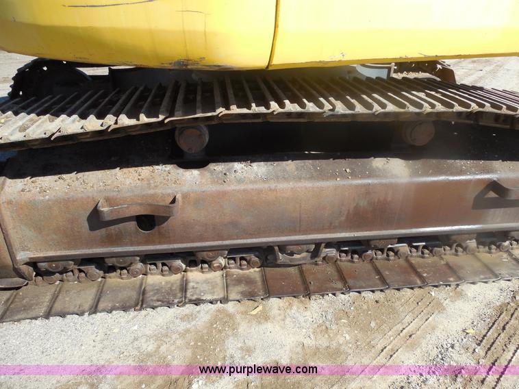 image for item F3260 Komatsu PC228USLC excavator