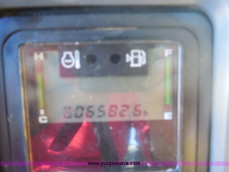 image for item F3260 Komatsu PC228USLC excavator