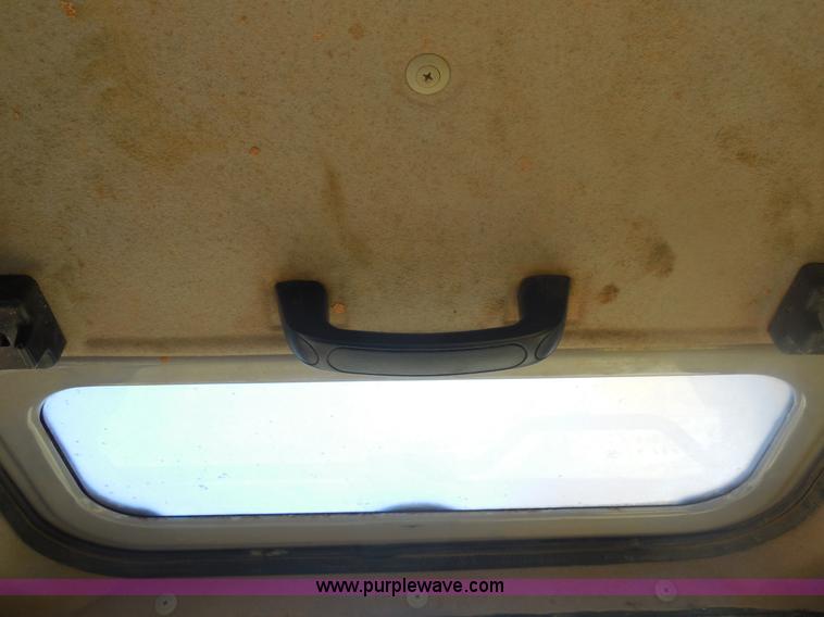 image for item F3260 Komatsu PC228USLC excavator