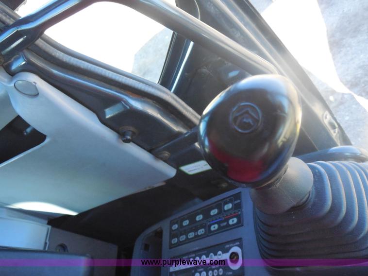 image for item F3260 Komatsu PC228USLC excavator