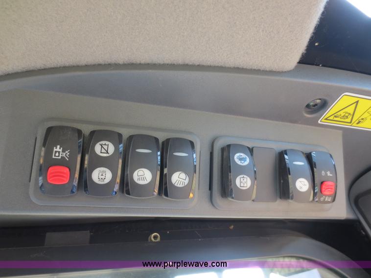 image for item F6729 2009 Caterpillar 262C skid steer