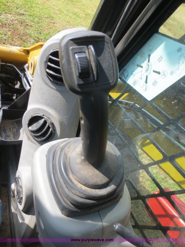 image for item F6729 2009 Caterpillar 262C skid steer