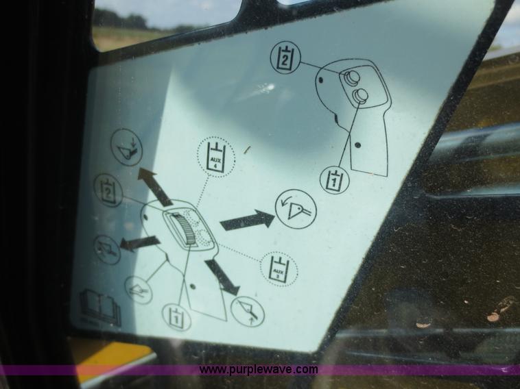 image for item F6729 2009 Caterpillar 262C skid steer