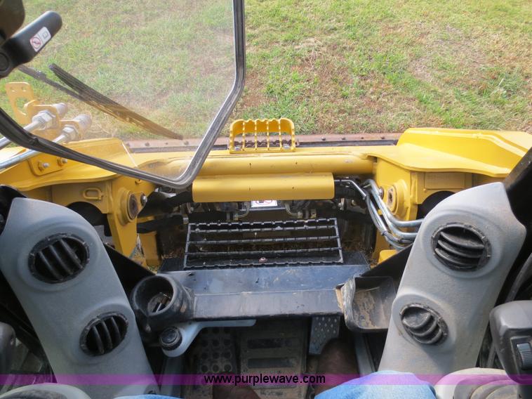 image for item F6729 2009 Caterpillar 262C skid steer