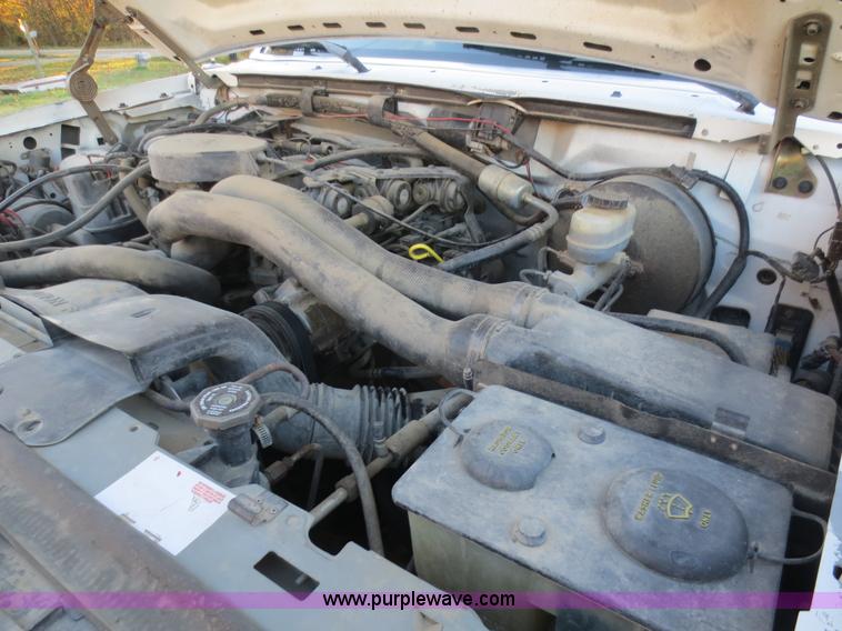 image for item F8020 1992 Ford F250 HD Custom flatbed pickup truck