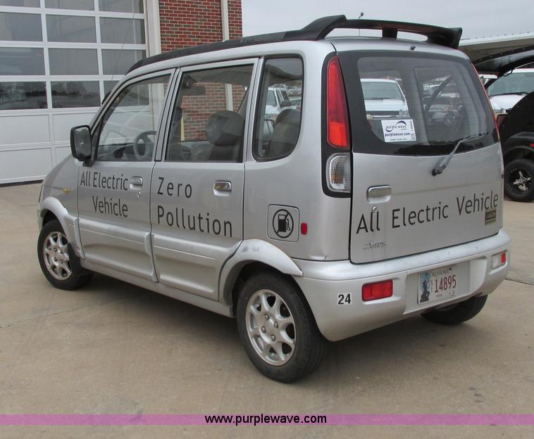 image for item I4969 2007 Miles ZX40