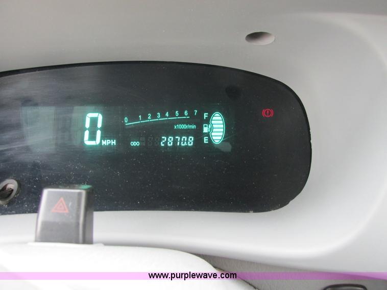 image for item I4969 2007 Miles ZX40