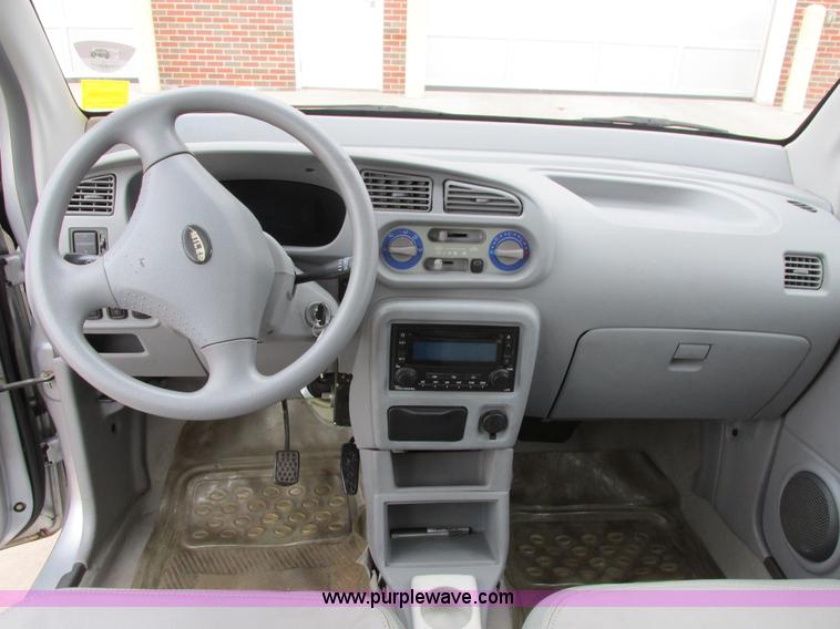 image for item I4969 2007 Miles ZX40