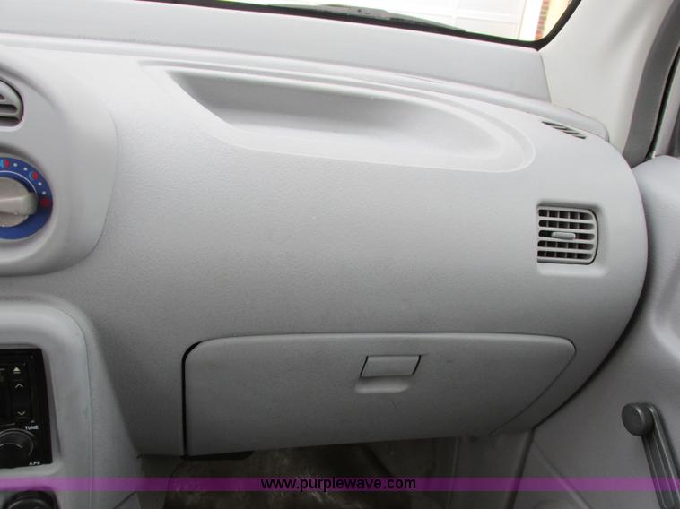 image for item I4969 2007 Miles ZX40