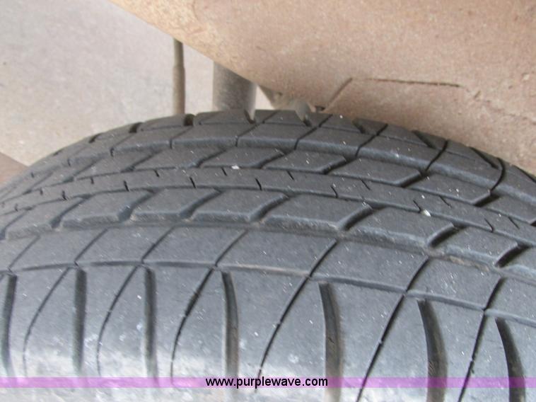 image for item I4970 2009 Miles ZX40 utility truck