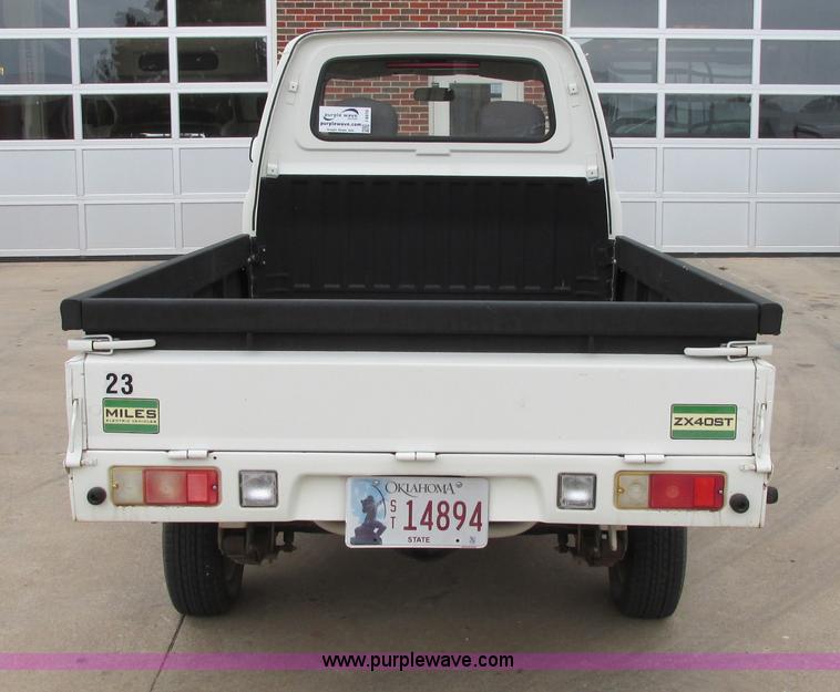 image for item I4970 2009 Miles ZX40 utility truck