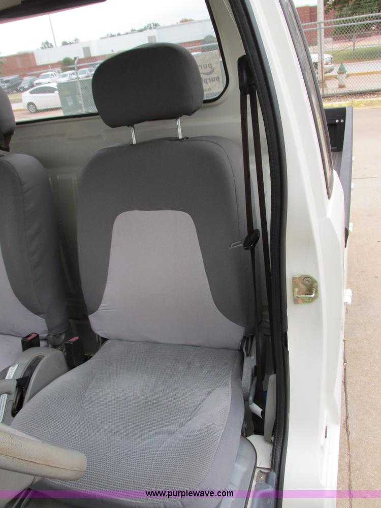 image for item I4970 2009 Miles ZX40 utility truck