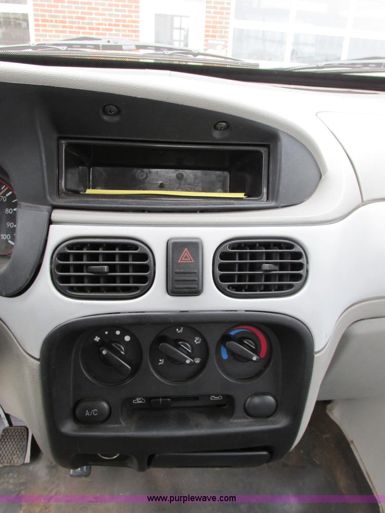 image for item I4970 2009 Miles ZX40 utility truck