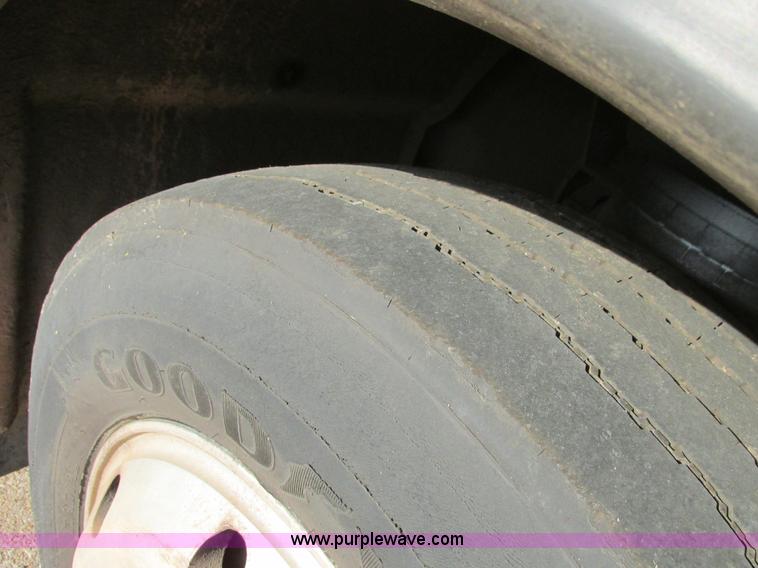 image for item I4975 2003 Blue Bird 3504 bus