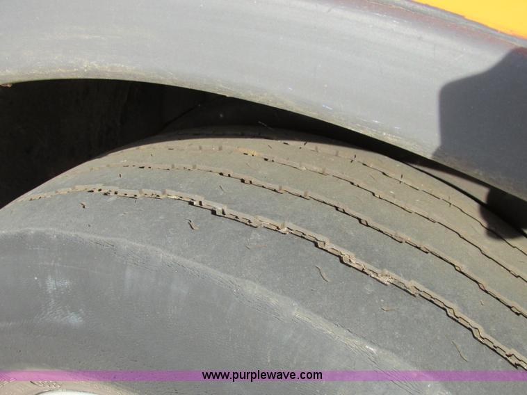 image for item I4975 2003 Blue Bird 3504 bus