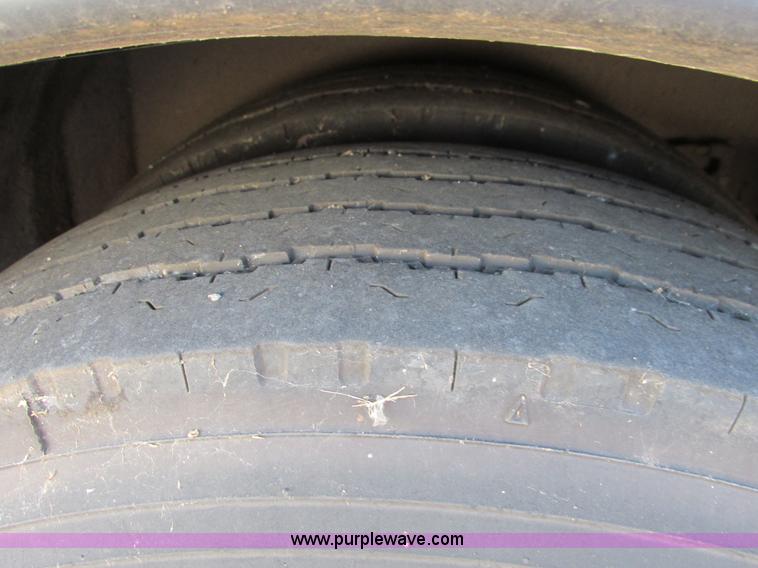 image for item I4975 2003 Blue Bird 3504 bus