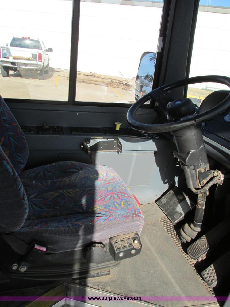 image for item I4975 2003 Blue Bird 3504 bus