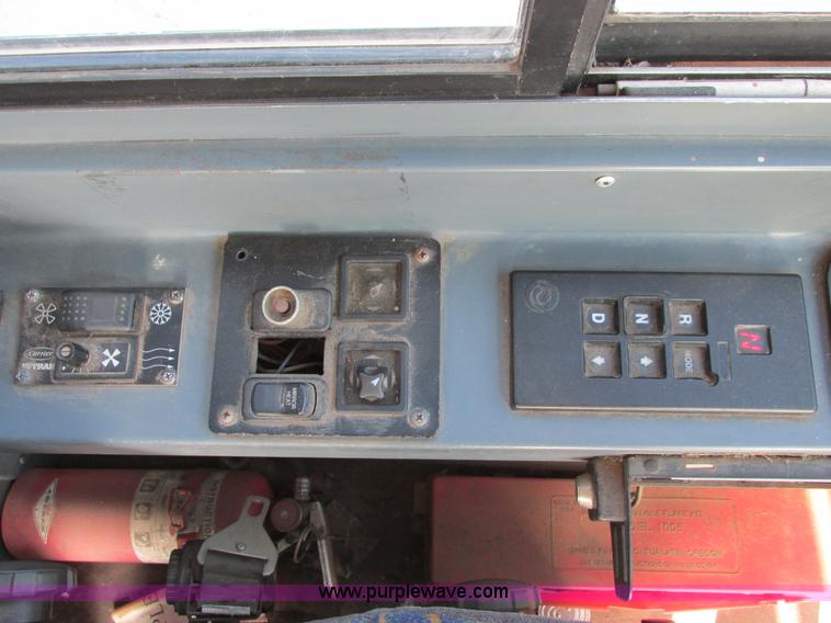 image for item I4975 2003 Blue Bird 3504 bus