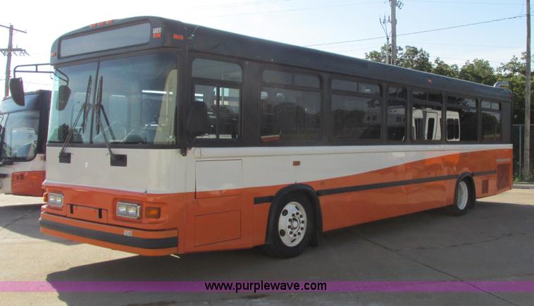 image for item I4976 2003 Blue Bird C4RE bus
