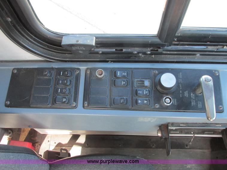 image for item I4976 2003 Blue Bird C4RE bus