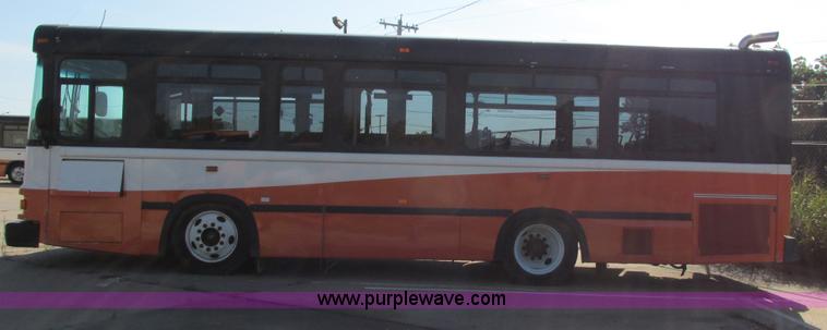 image for item I4977 2003 Blue Bird C4RE bus