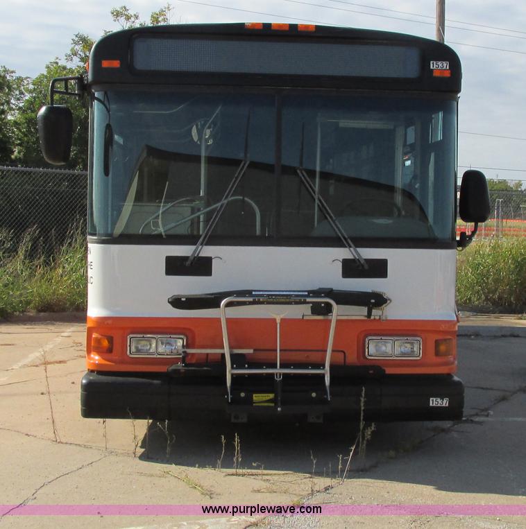 image for item I4977 2003 Blue Bird C4RE bus