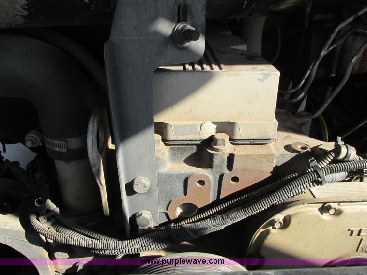 image for item I4977 2003 Blue Bird C4RE bus