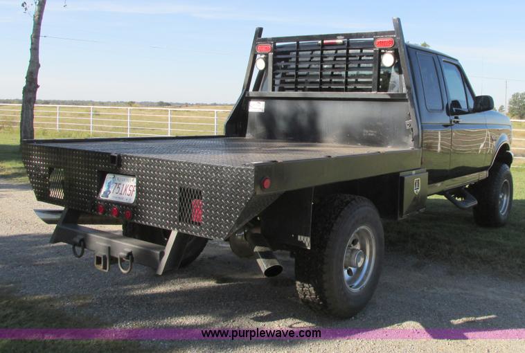 image for item I4978 1997 Ford F250 HD SuperCab pickup truck