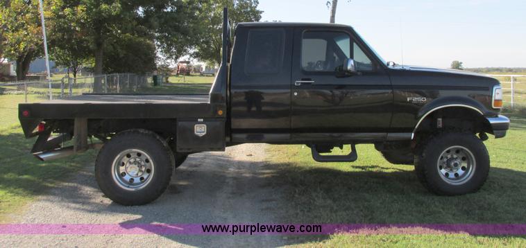 image for item I4978 1997 Ford F250 HD SuperCab pickup truck