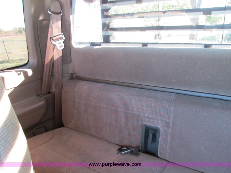 image for item I4978 1997 Ford F250 HD SuperCab pickup truck