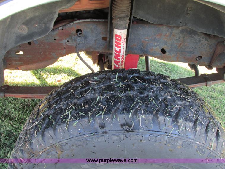 image for item I4978 1997 Ford F250 HD SuperCab pickup truck