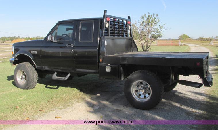 image for item I4978 1997 Ford F250 HD SuperCab pickup truck