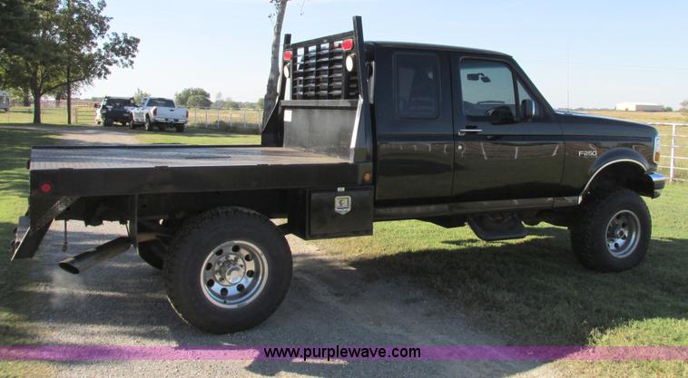 image for item I4978 1997 Ford F250 HD SuperCab pickup truck